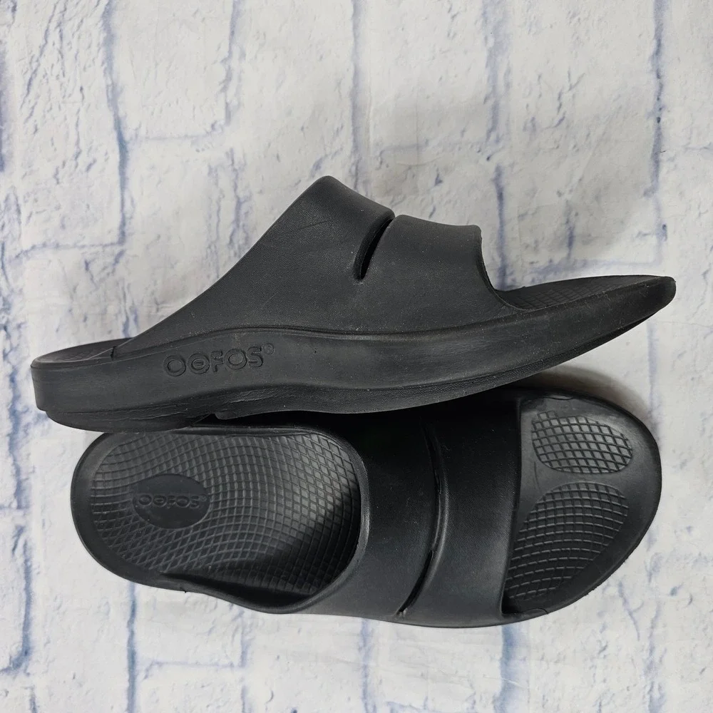 OOFOS OOahh Recovery Slides Mens 12 Black OOfoam Impact Absorption Sandal